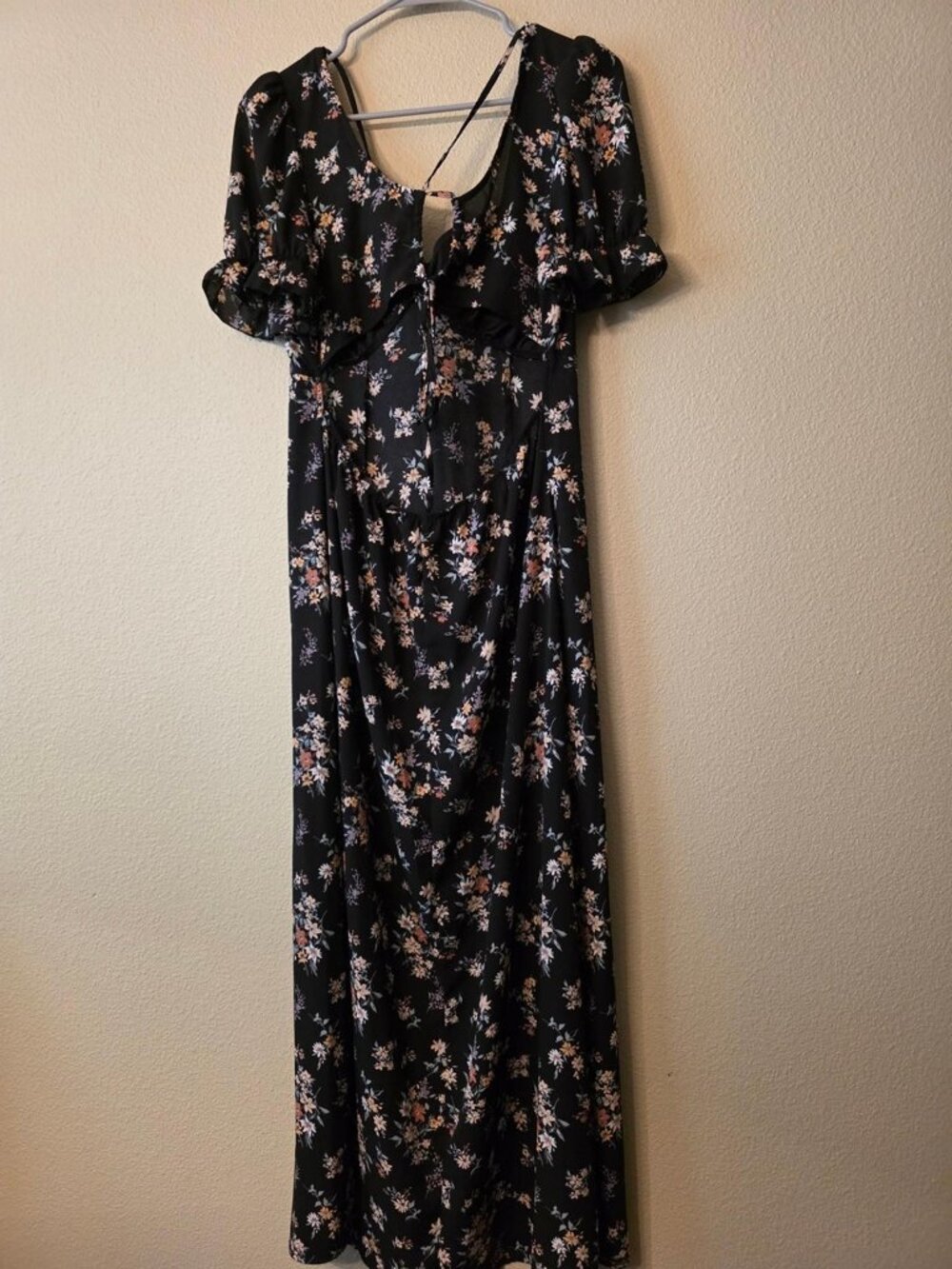 Black Floral Maxi with Puff